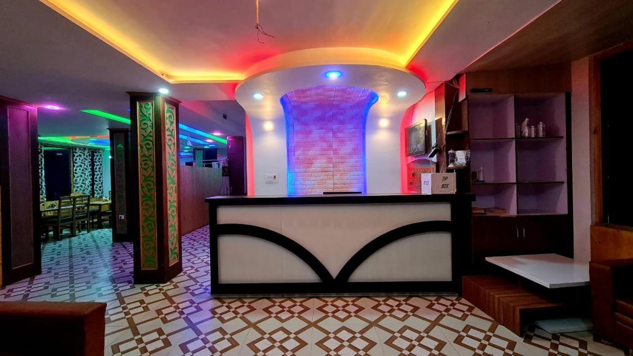Hotel D Indian Kargil Exterior foto